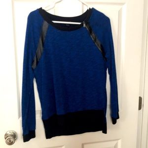 Express. Top with leather